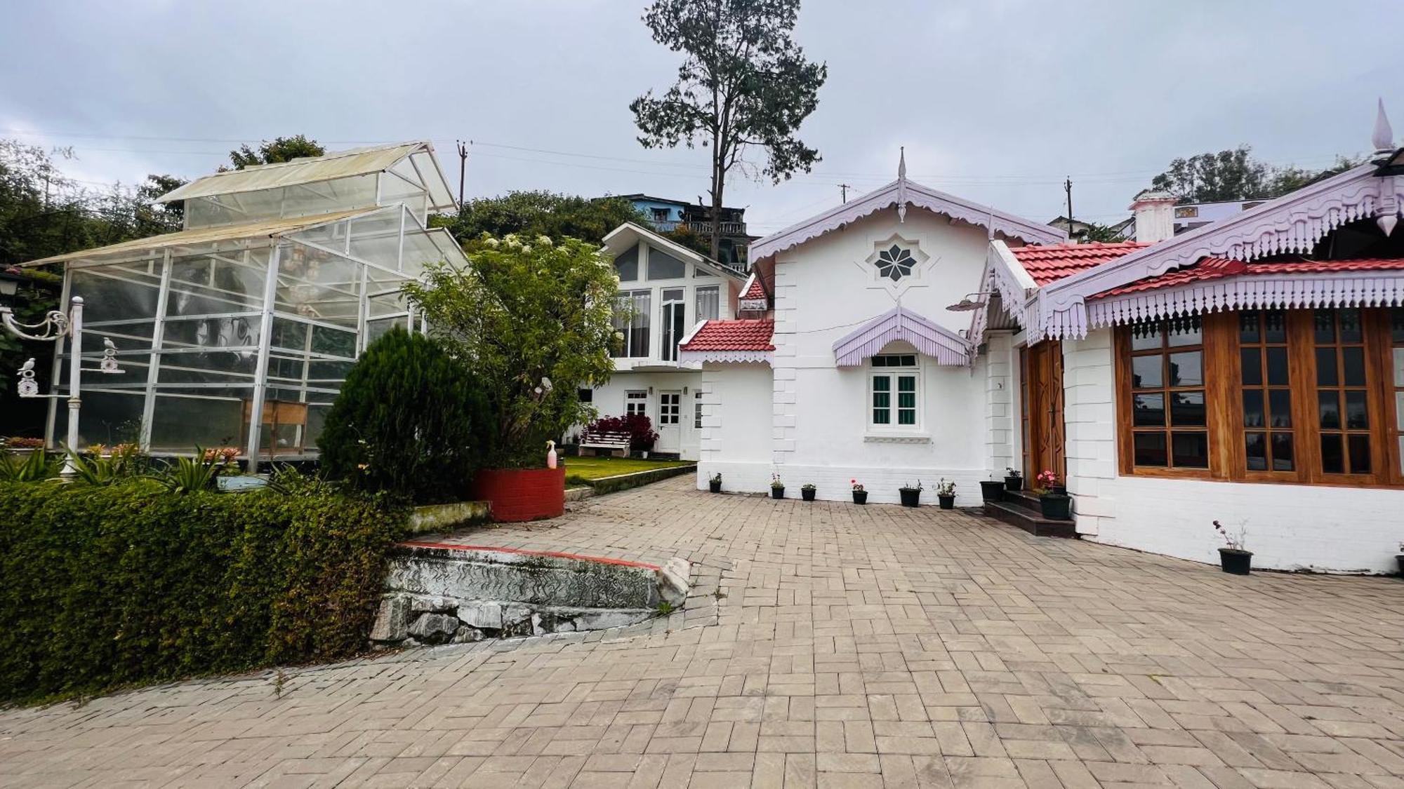 Hidden Doors Hotel Ooty Eksteriør billede